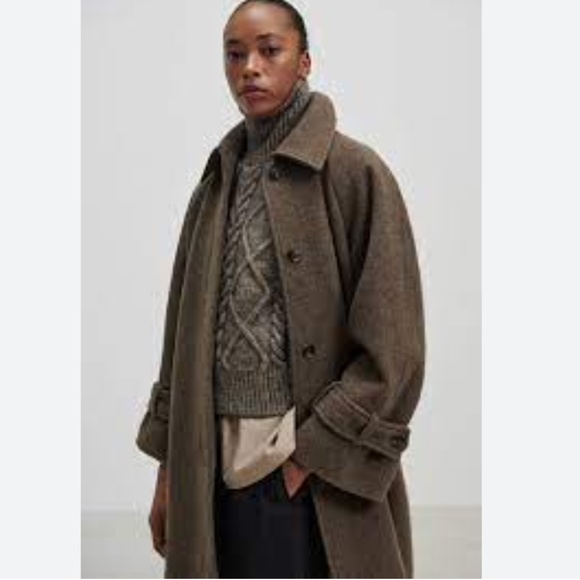 ISO Skall Studio Josie brown Coat - Picture 2 of 2